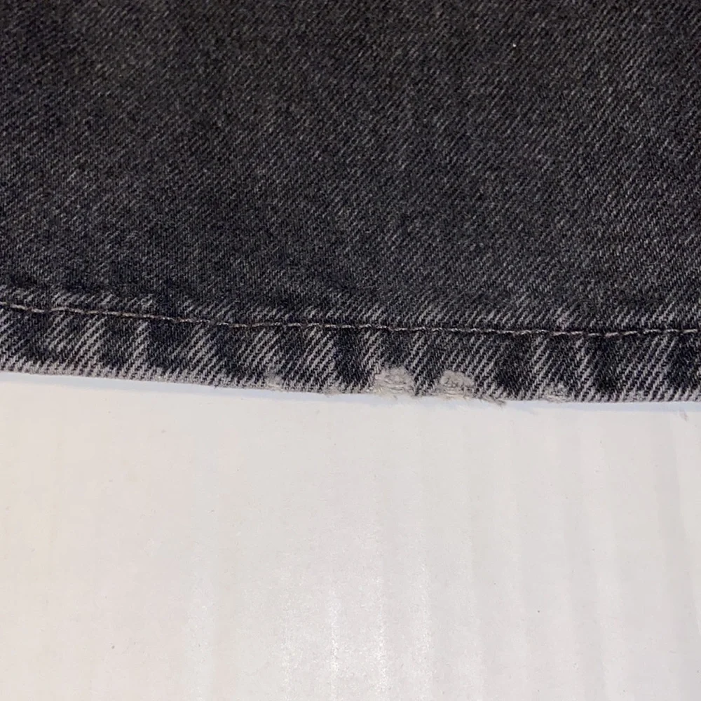 Vintage Levi’s 550 Men’s Size W 40 L 32 Black Denim Jeans - Picture 13 of 13